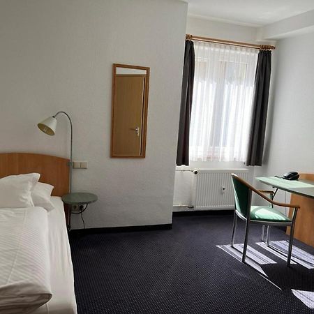 Hotel Baeren Villingen-Schwenningen Quarto foto